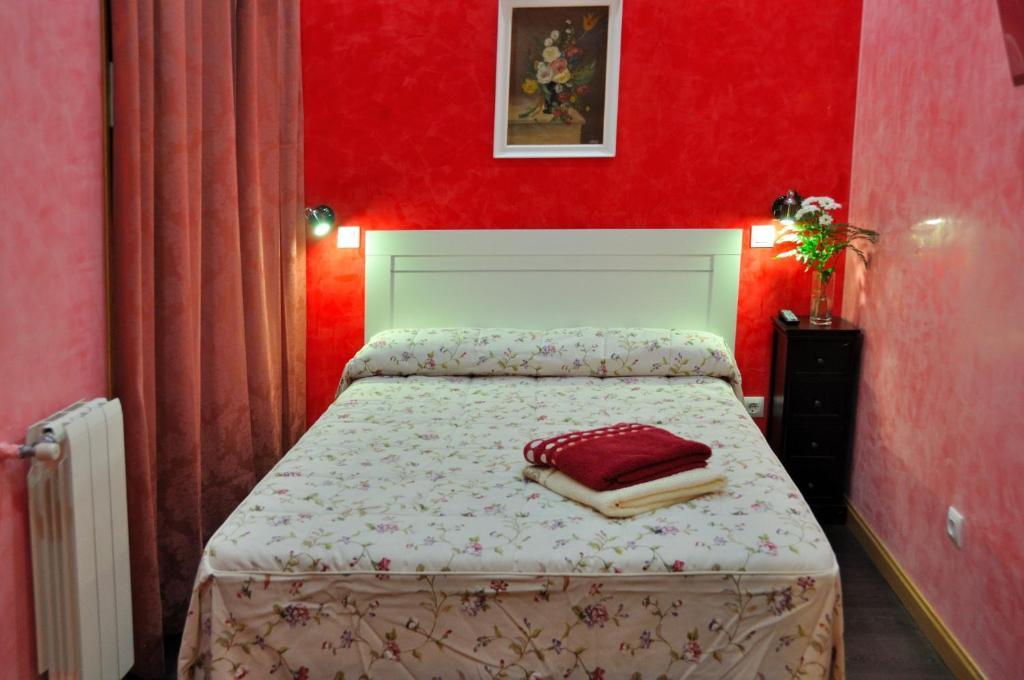 Far Home Plaza Mayor Madrid Eksteriør bilde