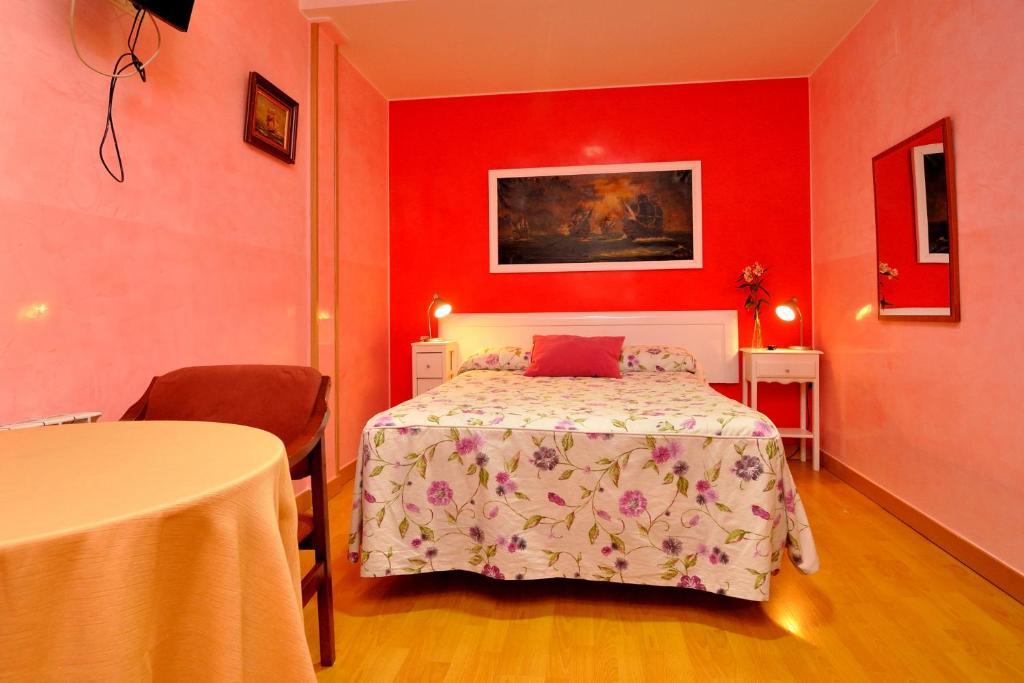 Far Home Plaza Mayor Madrid Rom bilde